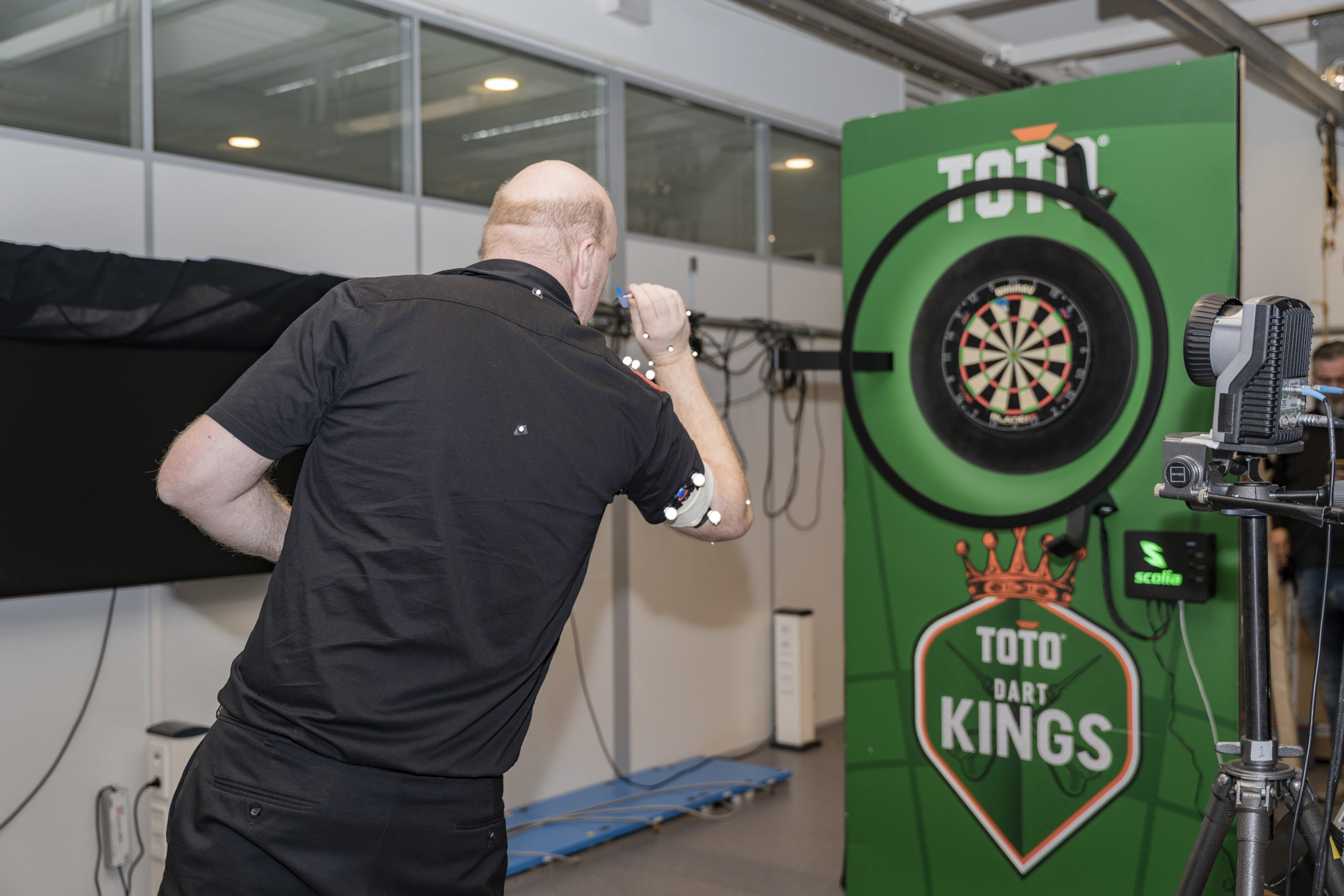 Darts_AHK9665